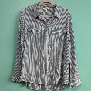 beachlunchlounge Navy and White Striped Women’s Shirt